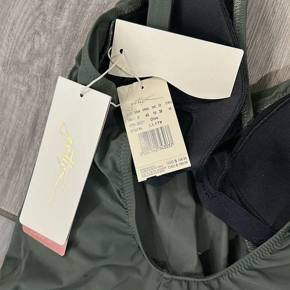 Gottex Lattice Women’s Surplice V Neck One Piece Swimsuit Essential Soft Cups - Picture 9 of 9